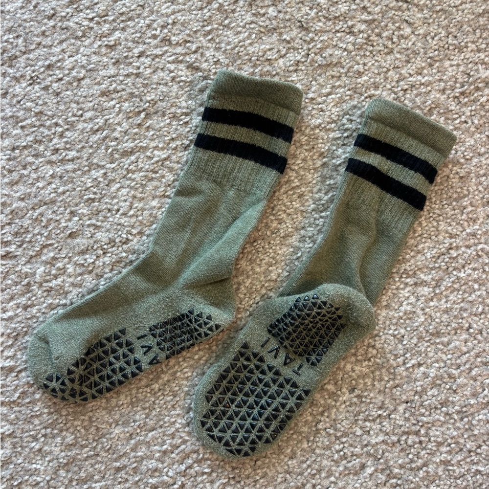 Pilates Grip Socks - Picture 5 of 5